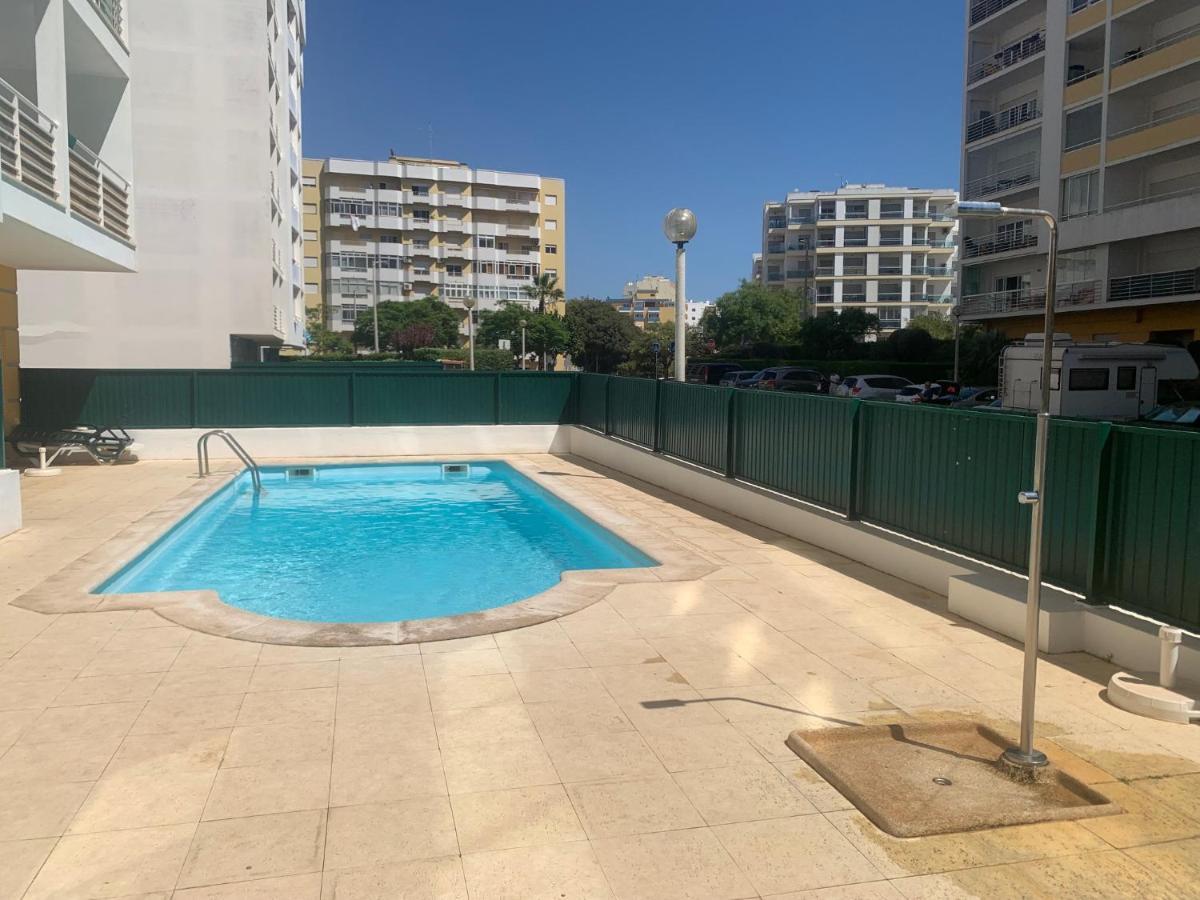 Convistaapartment With Pool Portimão Eksteriør billede